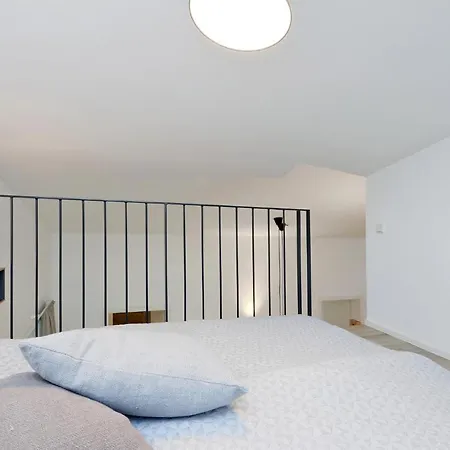 2 Bedroom Awesome In Lembruch-duemmer